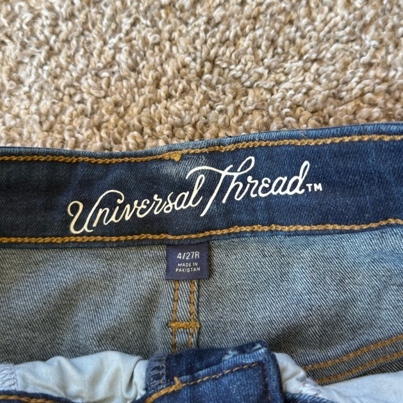 Universal Thread Jeans - Picture 2 of 5